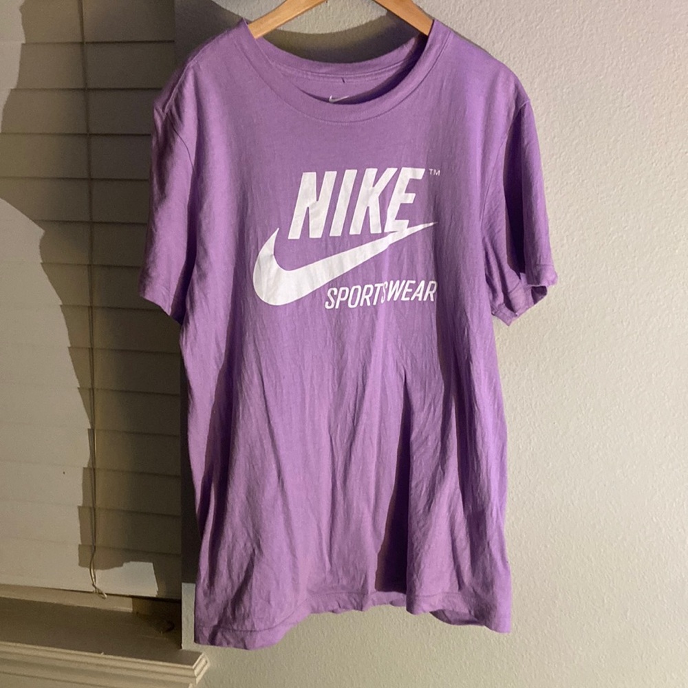 Men’s Nike Sportswear Tee